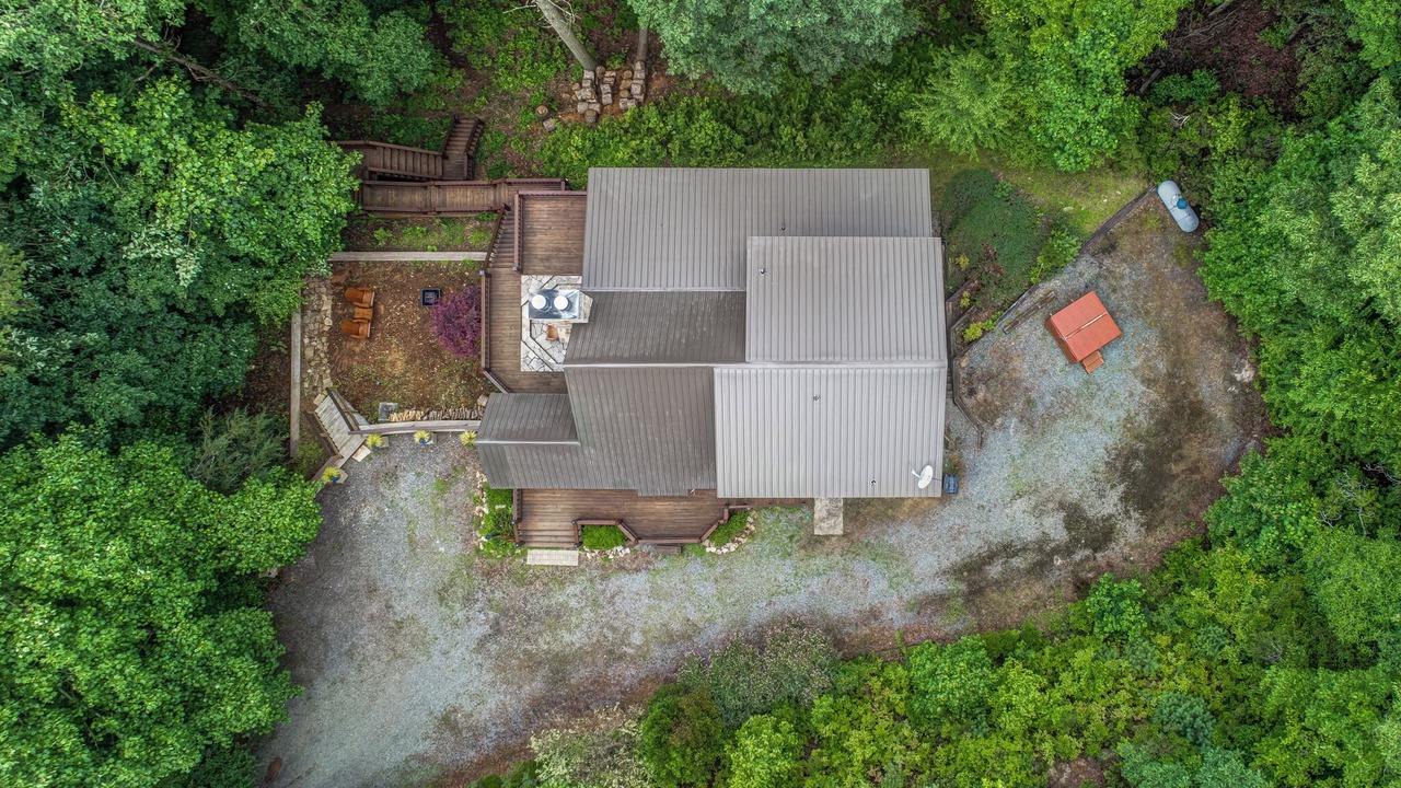 Photo of Outdoor in Foxfire Estates