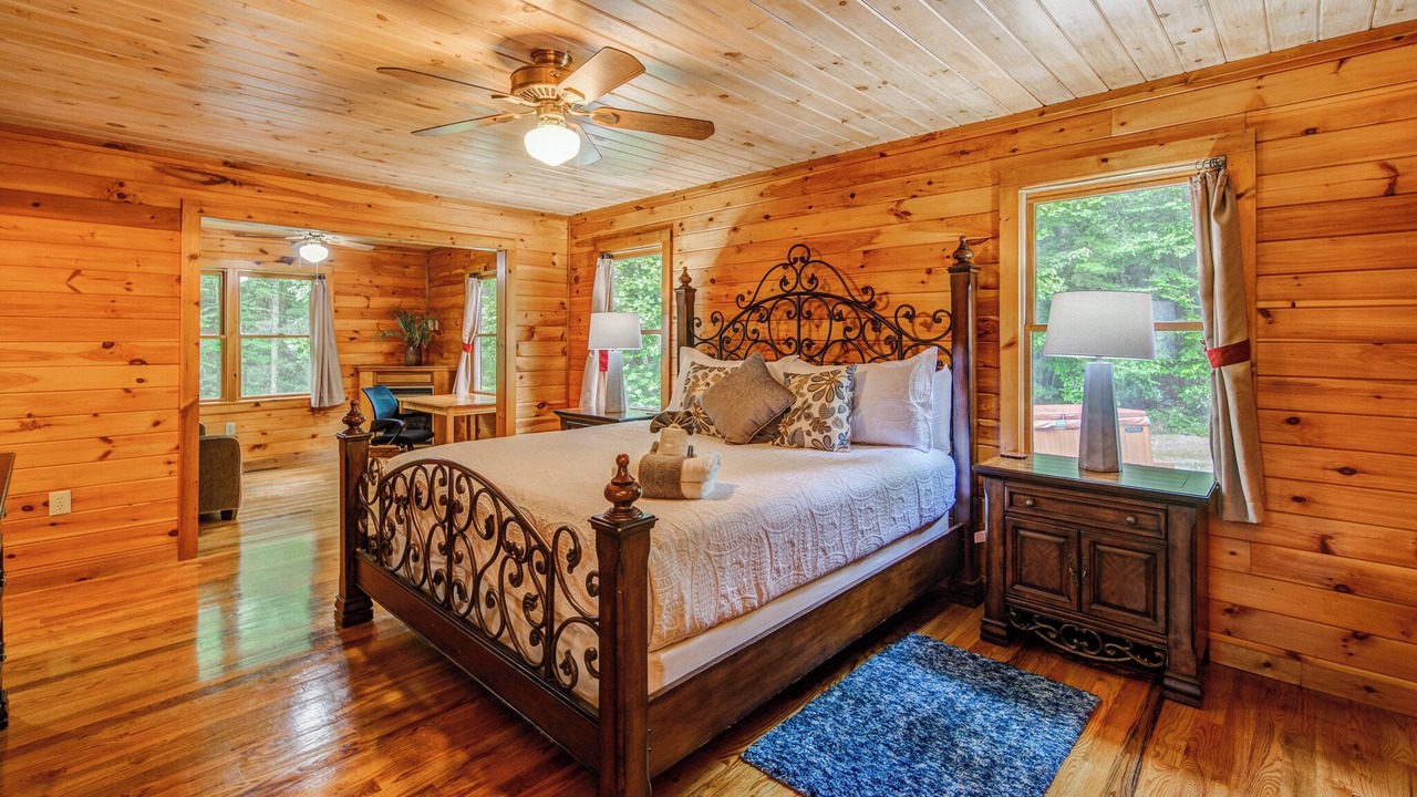 Photo of Others in Foxfire Estates