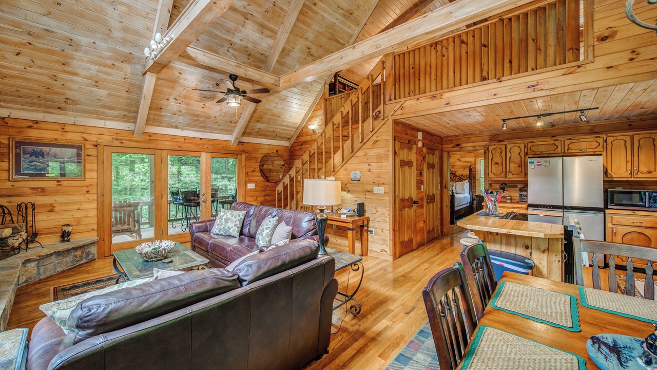 Photo of Kitchen in Foxfire Estates