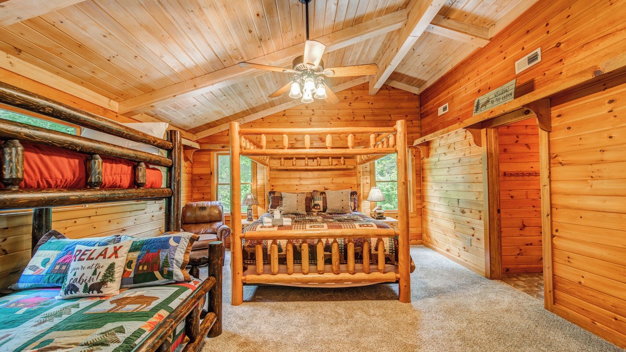 Photo of Others in Foxfire Estates