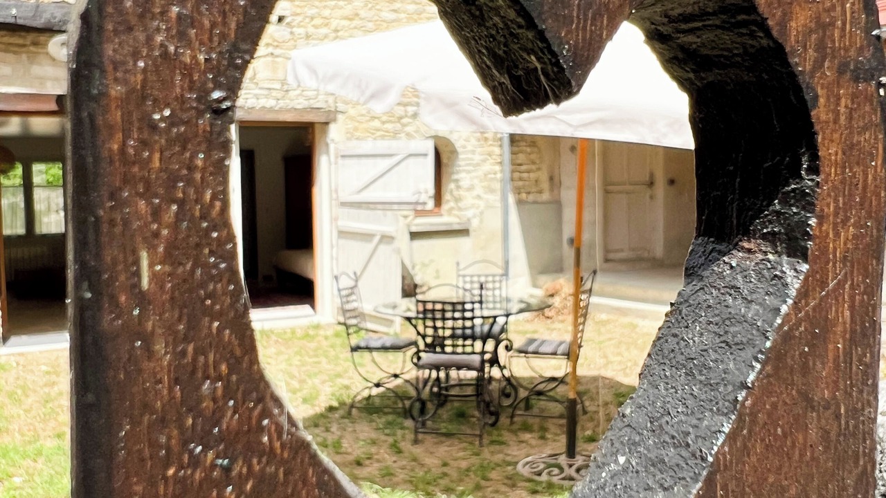 Photo of Outdoor in Molosmes