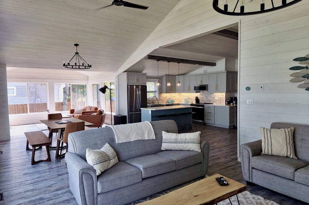 Photo of Livingroom in Arnes