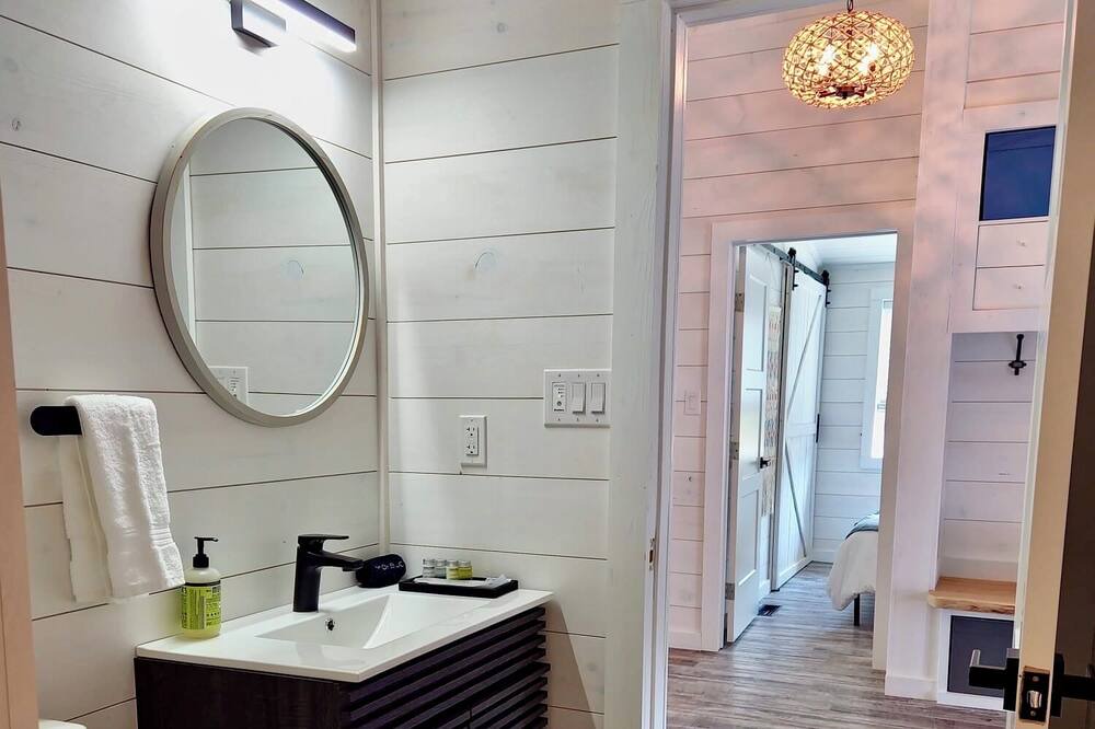 Photo of Bathroom in Arnes