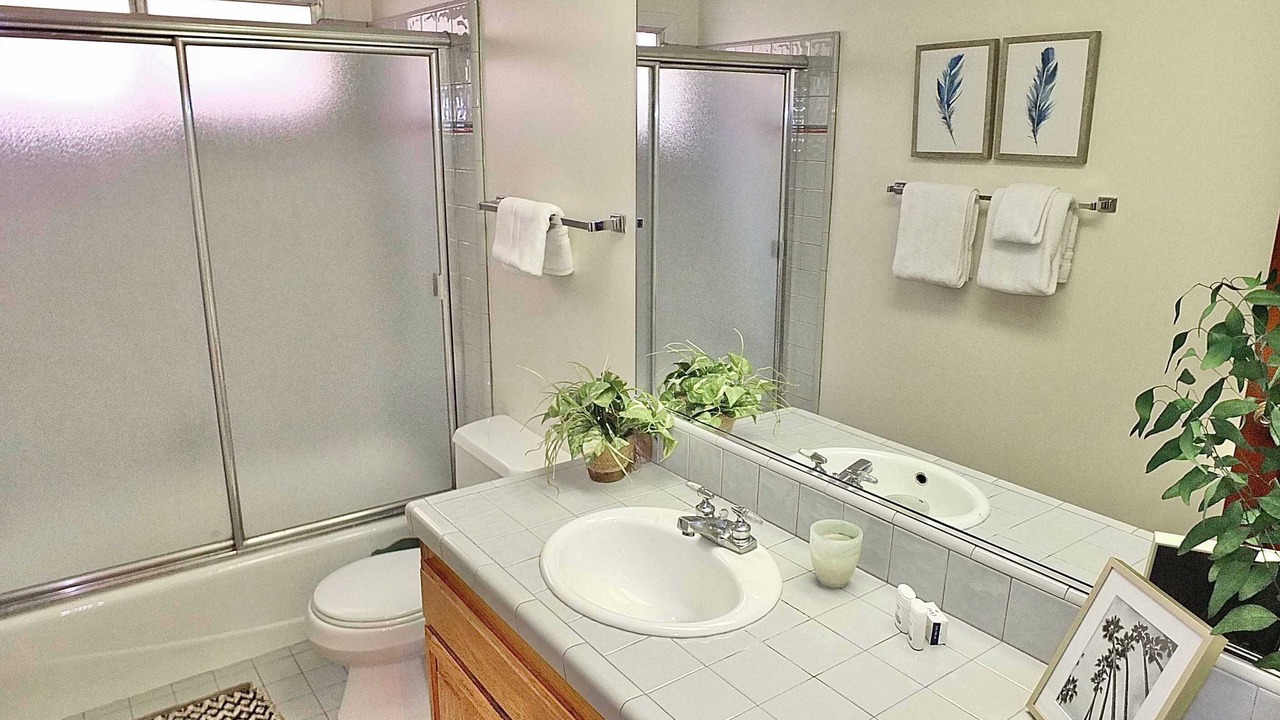 Photo of Bathroom in Belmont Heights