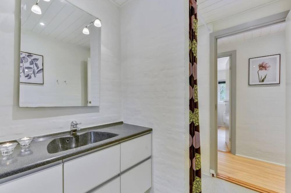 Photo of Bathroom in Husby