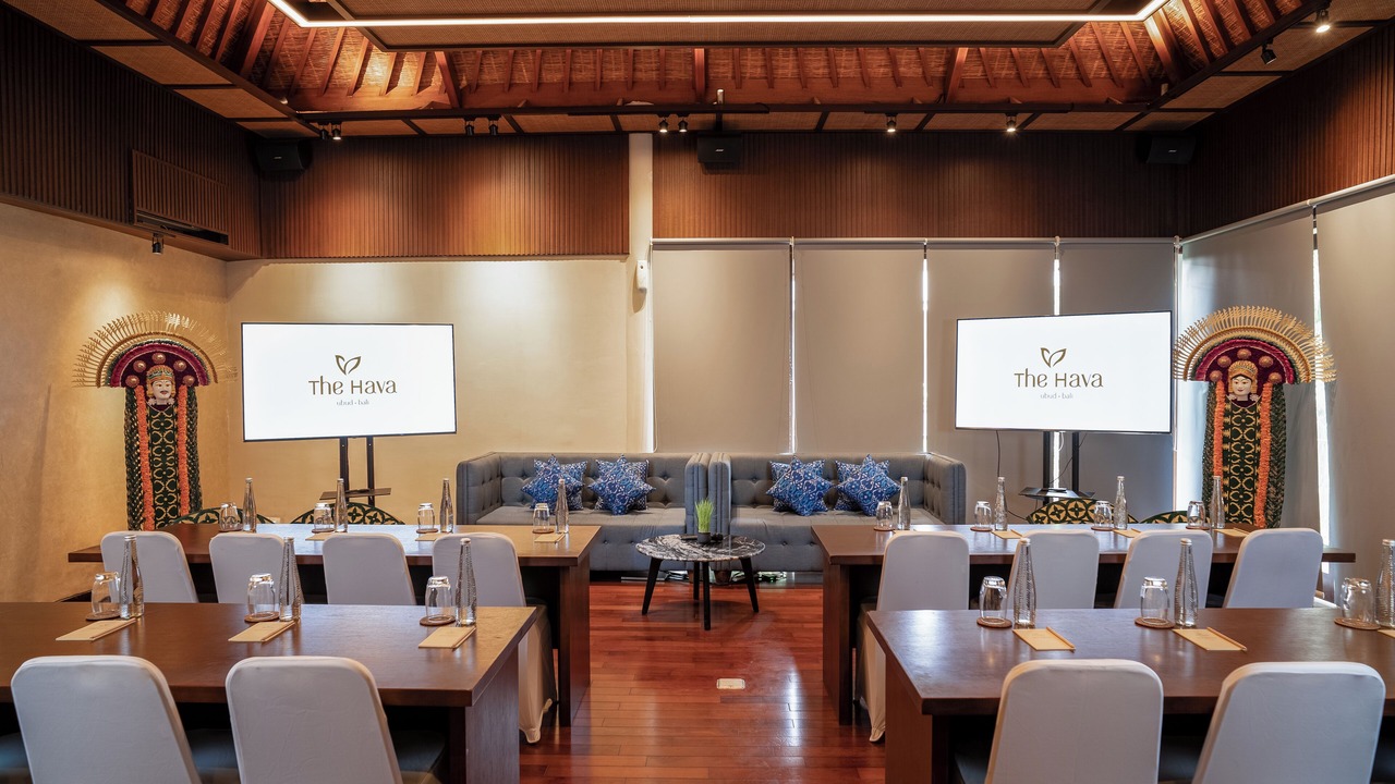 Photo of Others in Penestanan