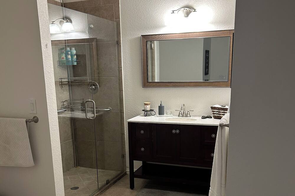 Photo of Bathroom in Eureka