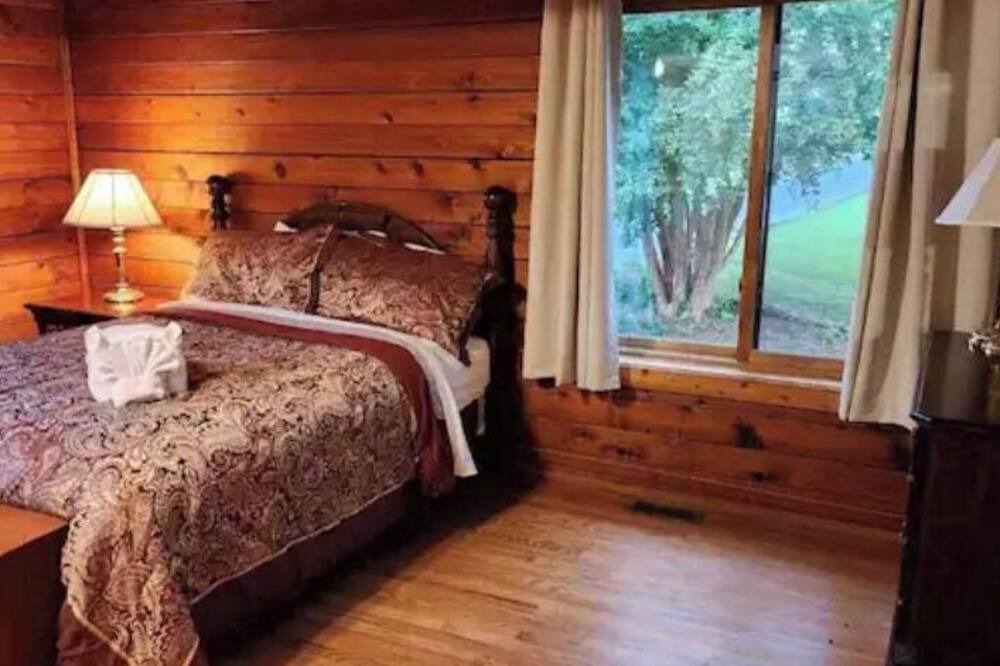 Photo of Bedroom in Livingston