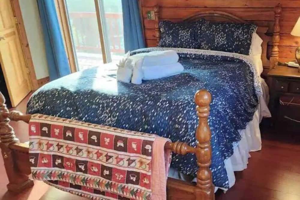 Photo of Bedroom in Livingston