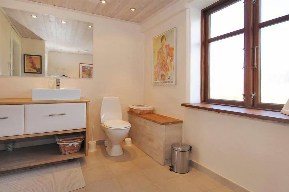 Photo of Bathroom in Bedsted