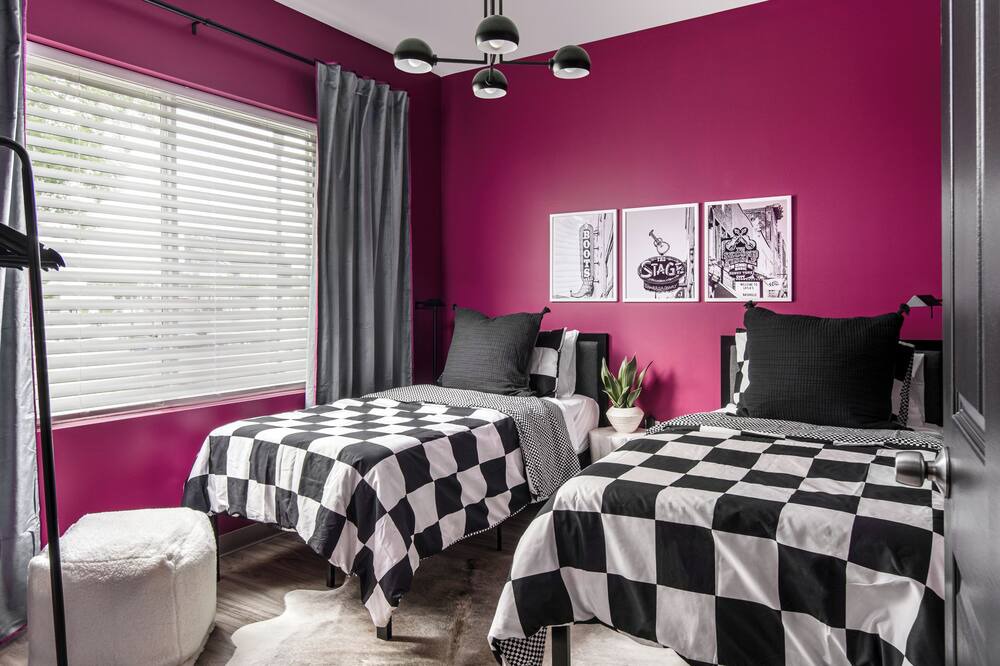 Photo of Bedroom in Maxwell