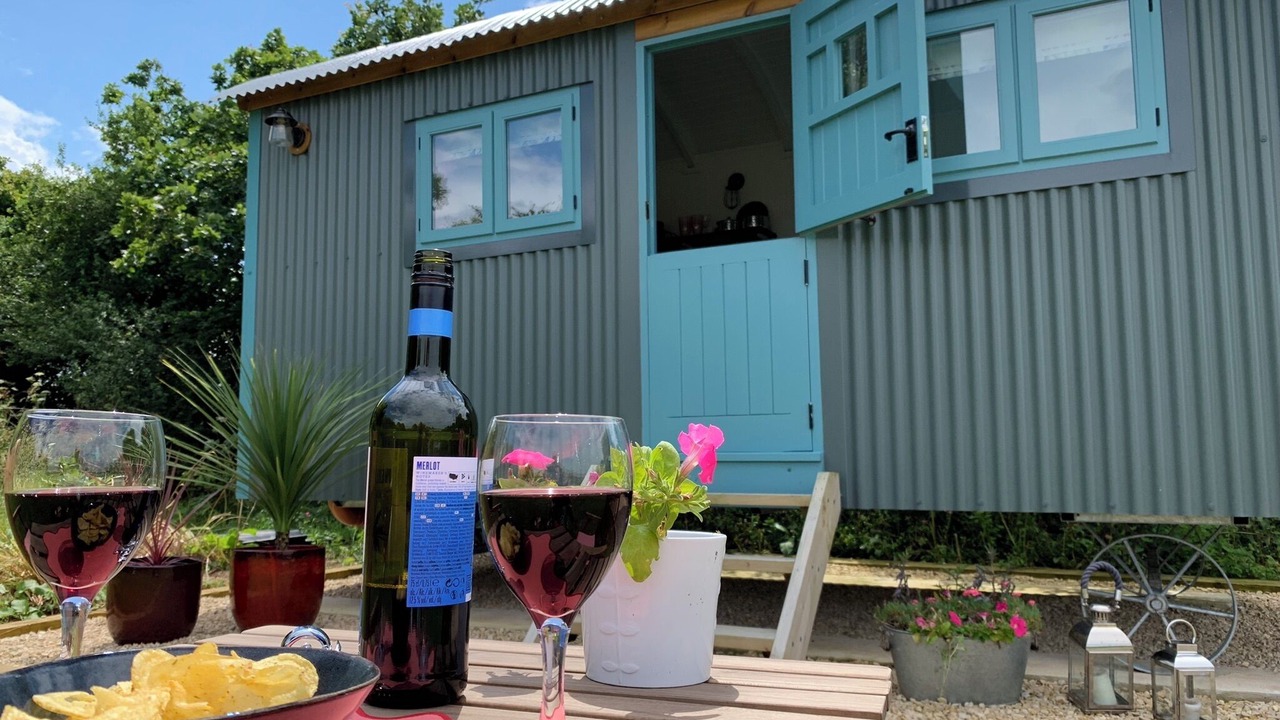 Photo of Outdoor in Saint Kew