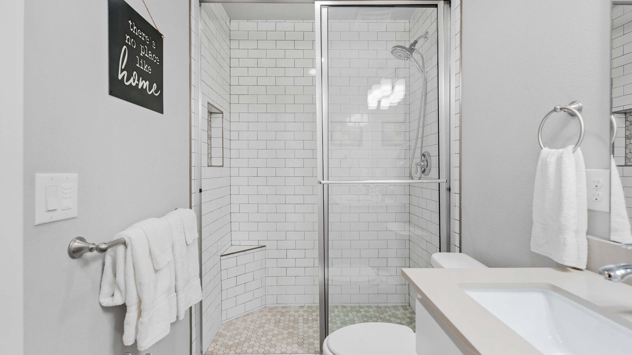 Photo of Bathroom in Yacht Harbor