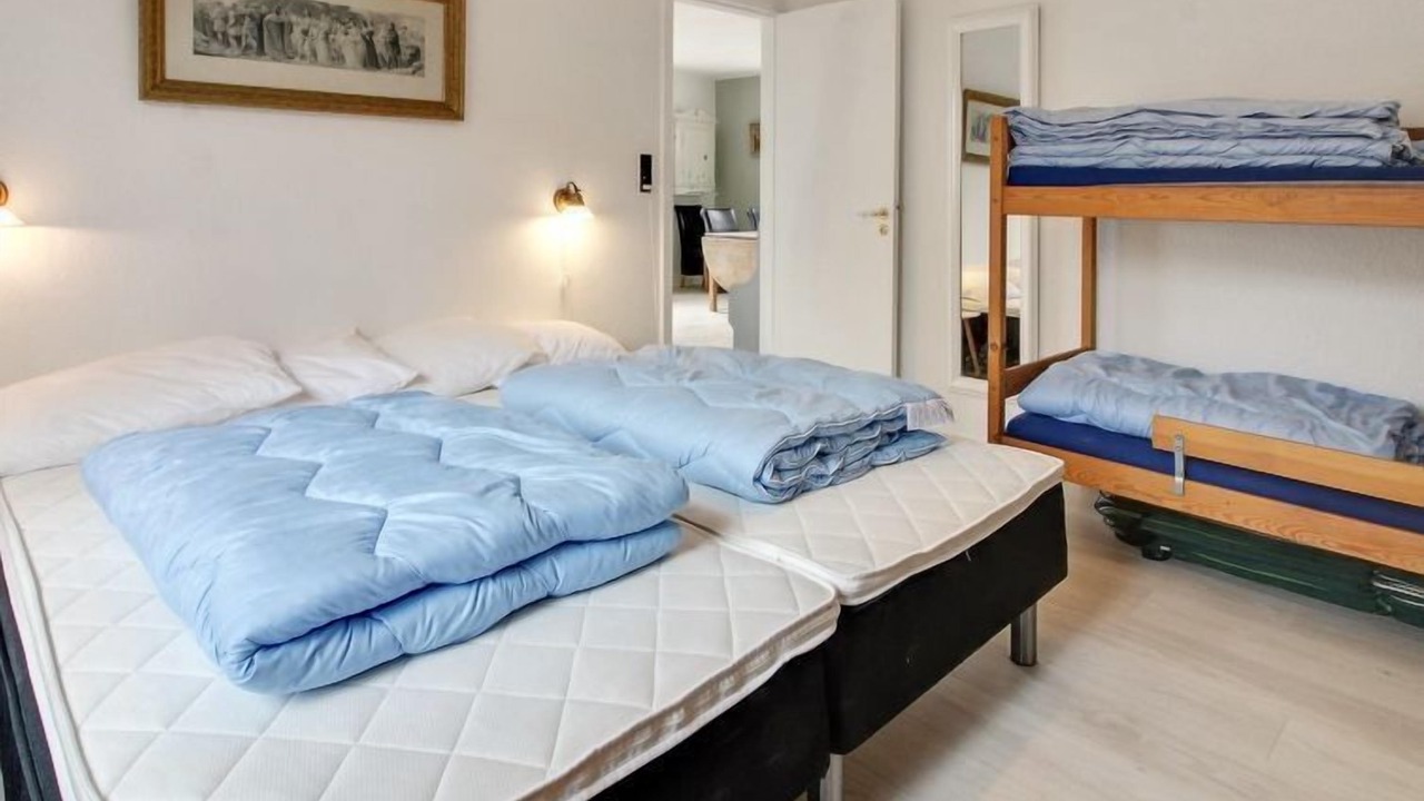 Photo of Others in Hojer