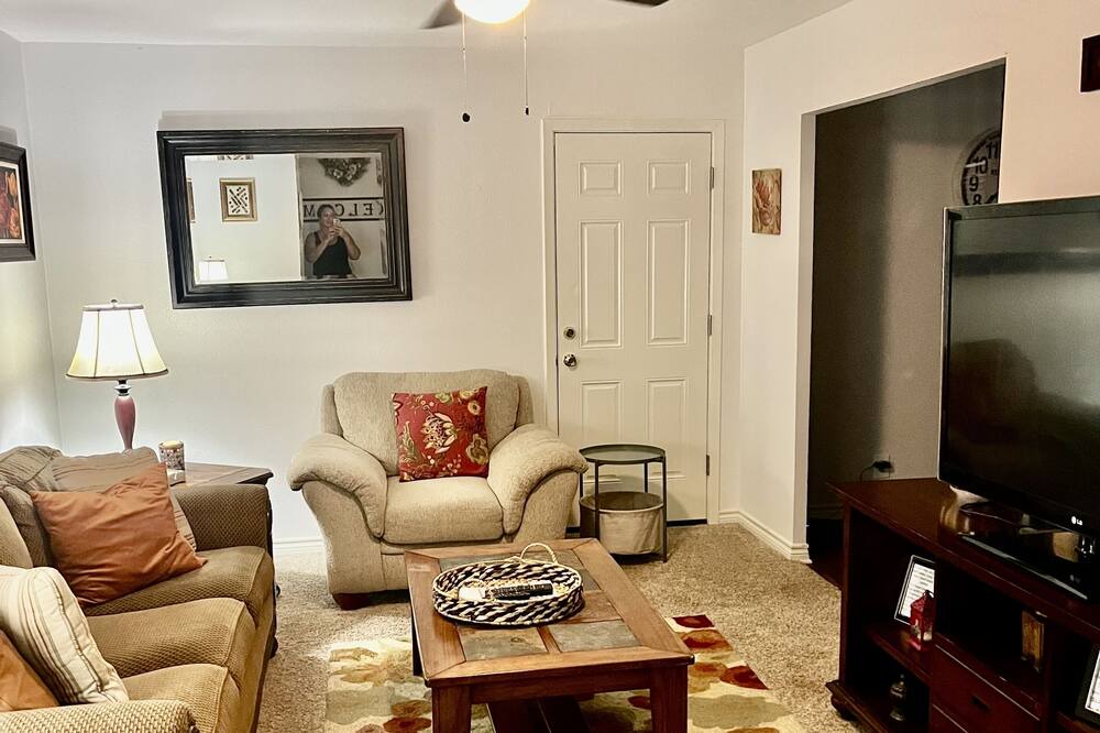 Photo of Livingroom in Schertz