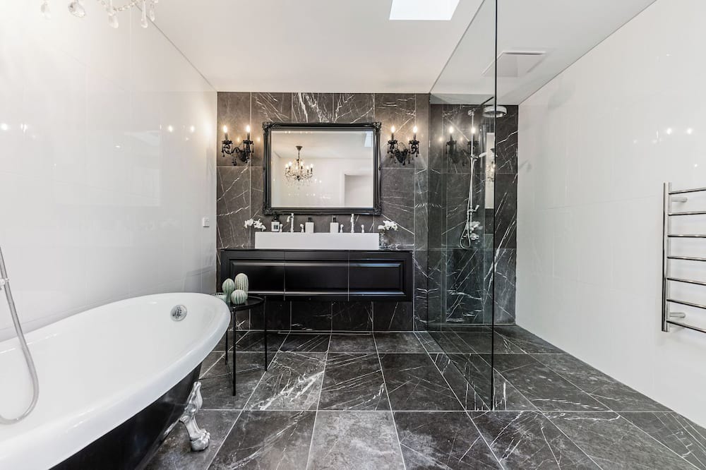 Photo of Bathroom in Cattai