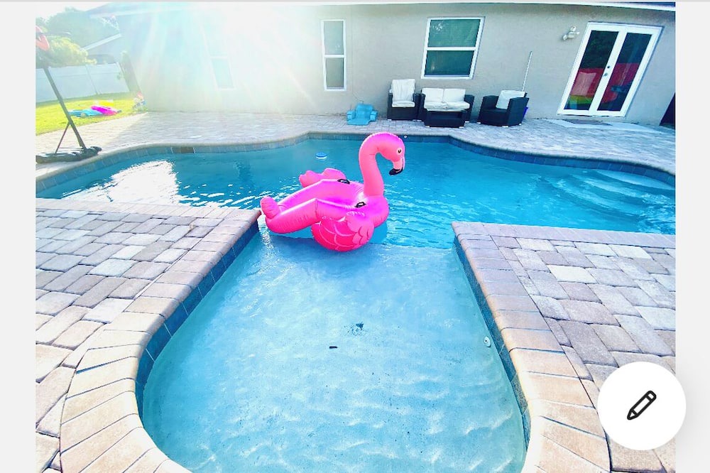 Photo of Outdoor in Deerfield Beach