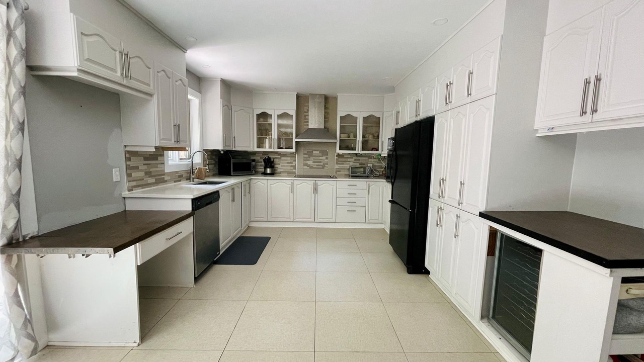 Photo of Kitchen in Saint-Lazare