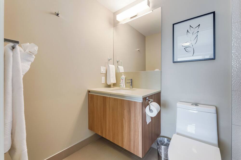 Photo of Bathroom in Victoria Park