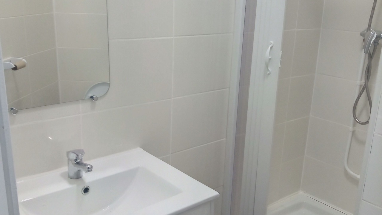 Photo of Bathroom in Montlucon