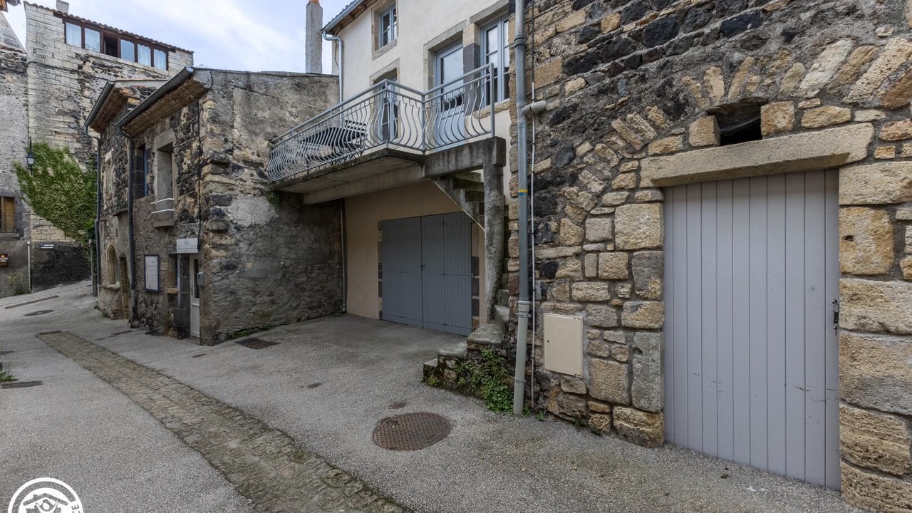 Photo of Outdoor in Saint-Saturnin