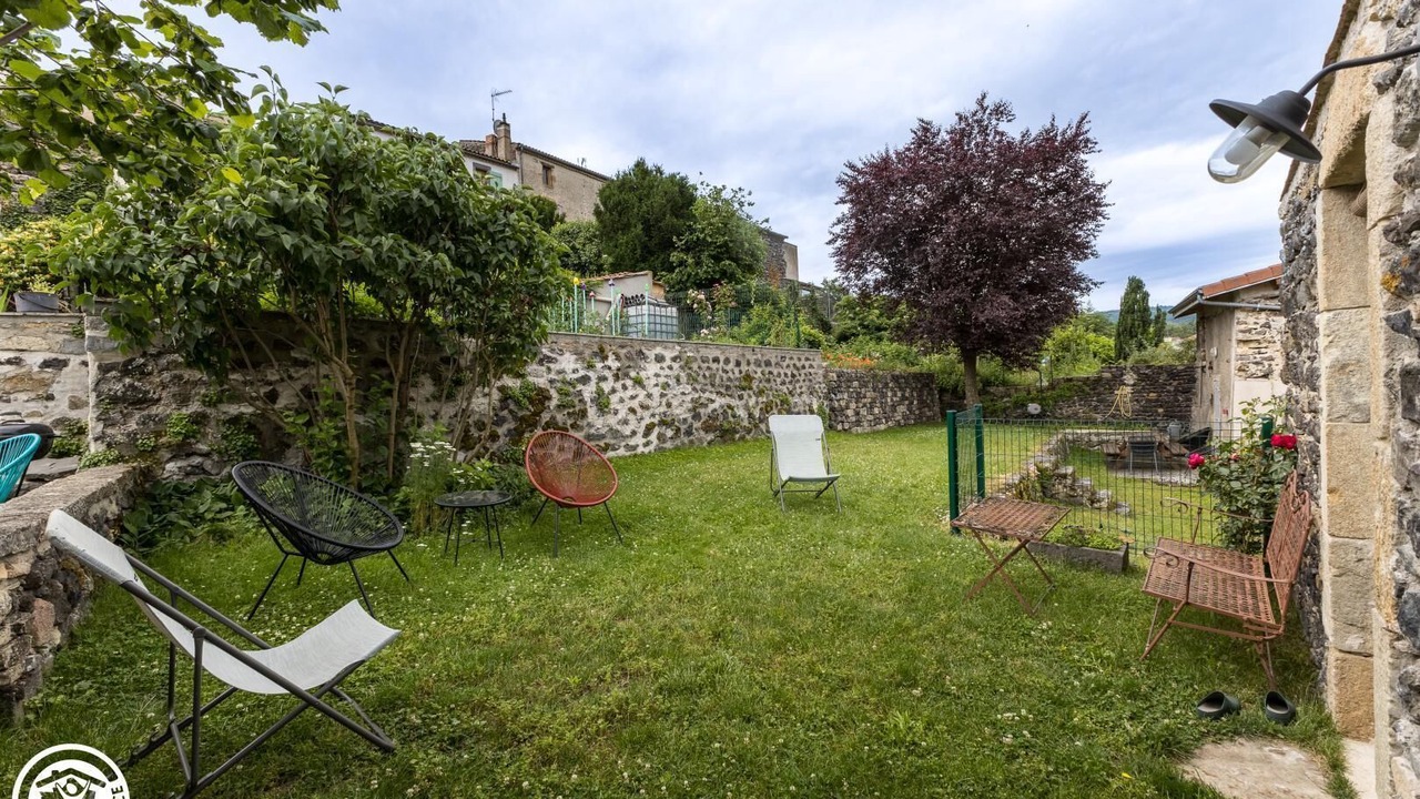 Photo of Others in Saint-Saturnin