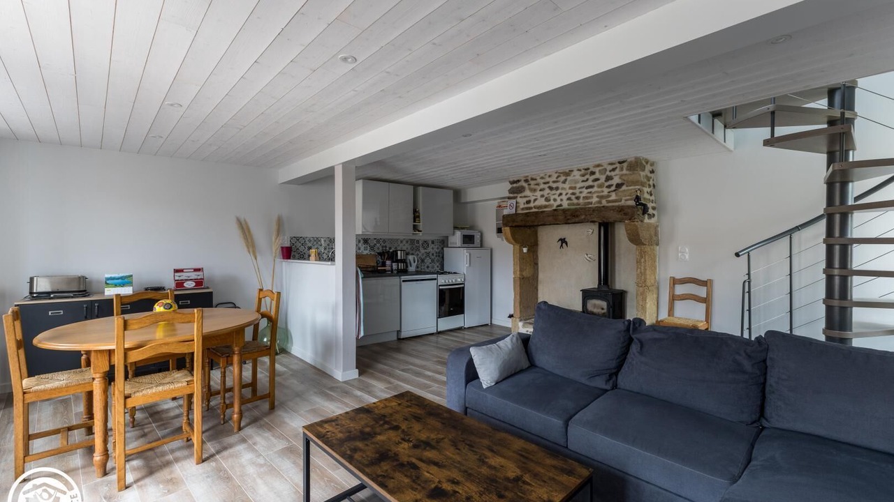 Photo of Livingroom in Saint-Saturnin