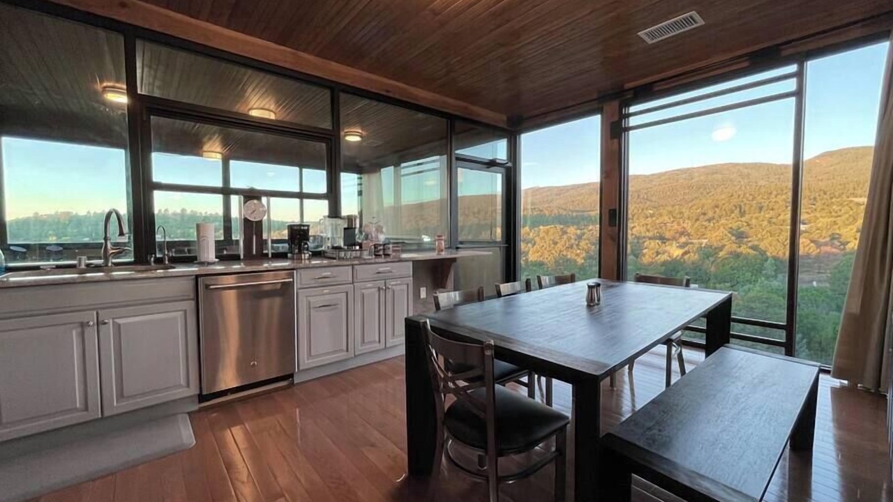 Photo of Kitchen in Zuzax