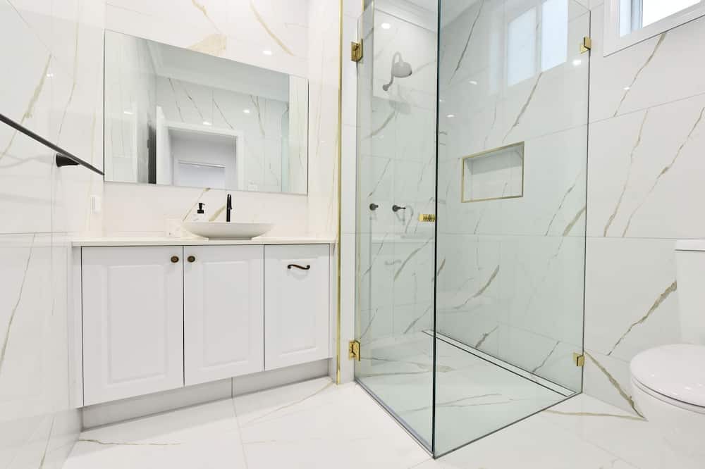 Photo of Bathroom in Coal Point