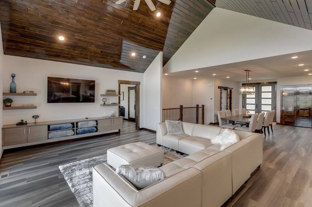 Photo of Bedroom in Hillman
