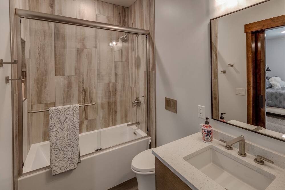 Photo of Bathroom in Hillman