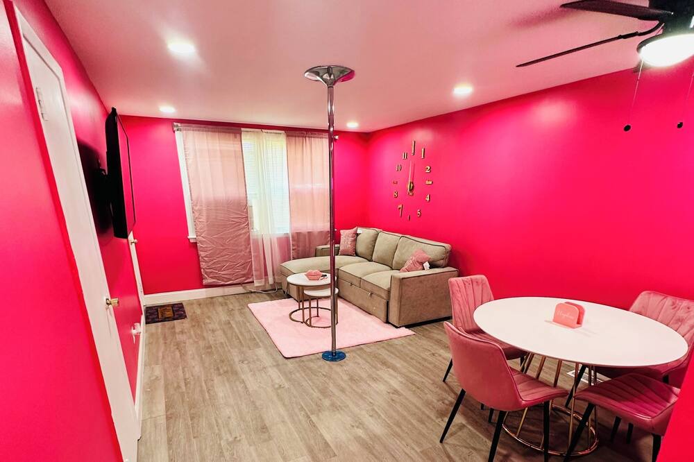 Photo of Others in East Lansdowne