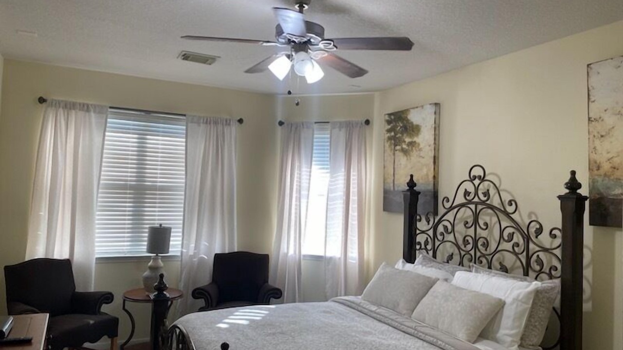 Photo of Bedroom in Pinehurst Of Atascocita