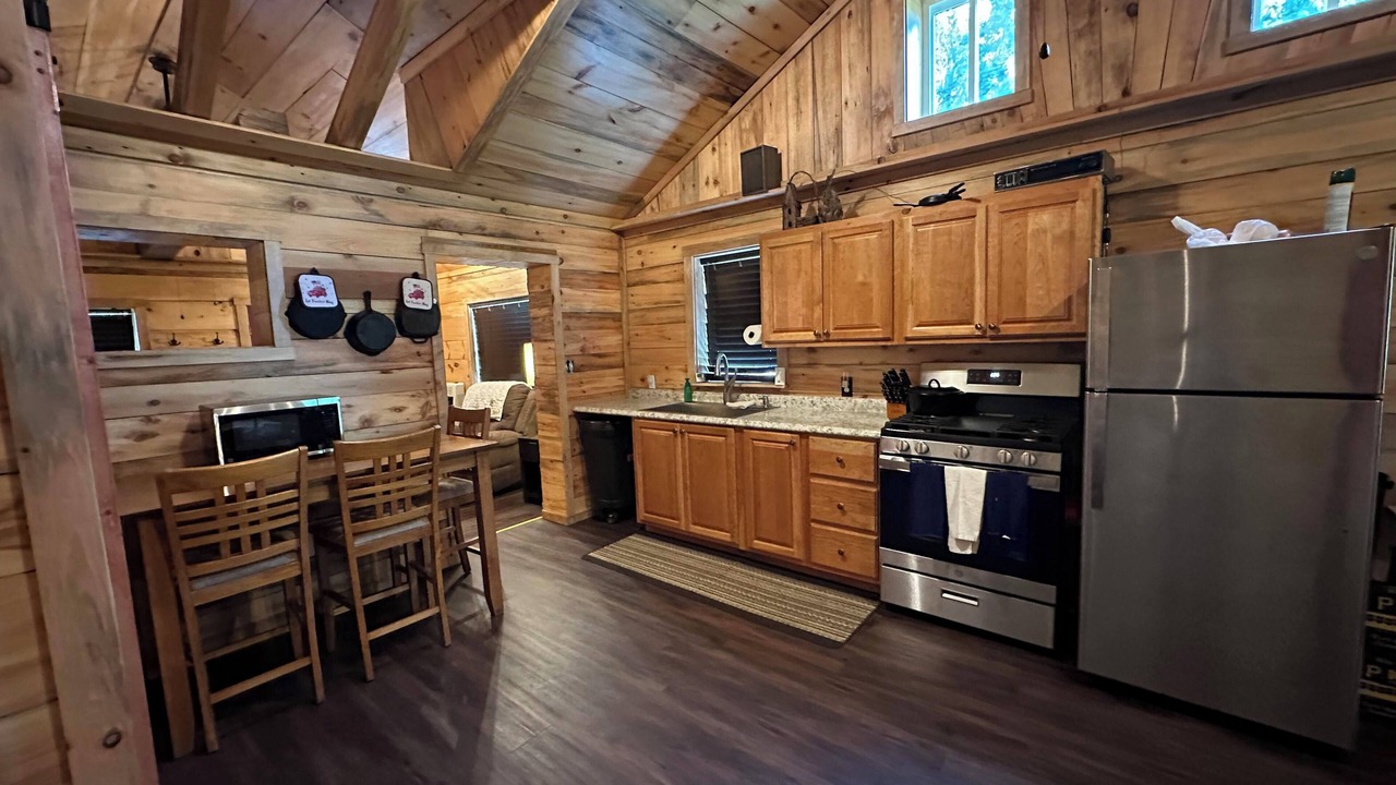 Photo of Kitchen in Huey