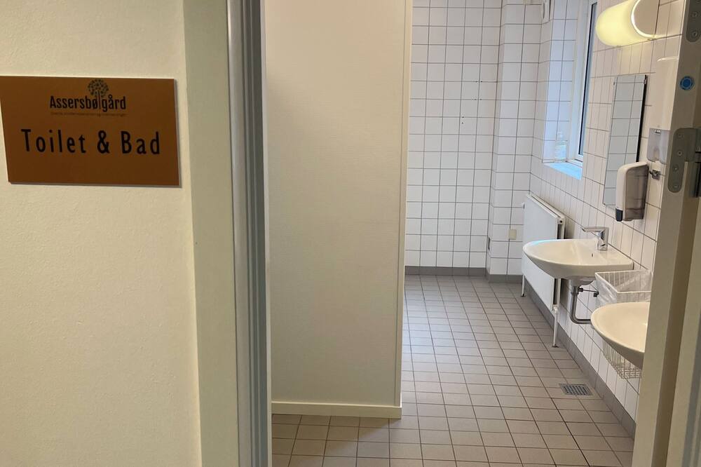 Photo of Bathroom in Brorup