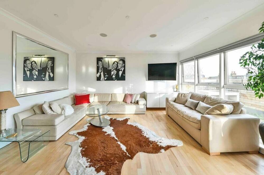 Photo of Livingroom in Shaftesbury