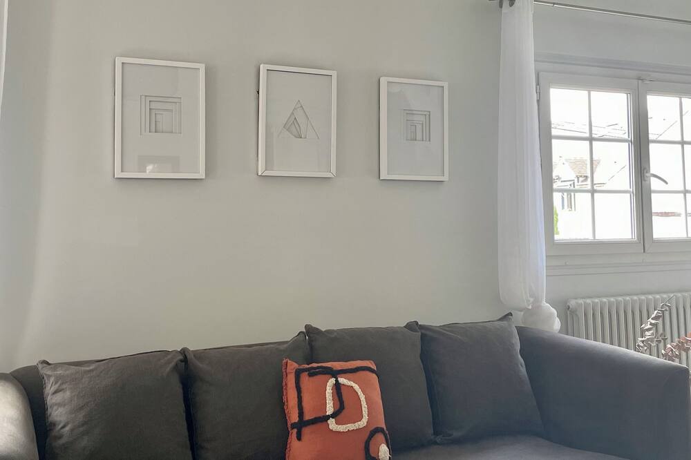 Photo of Livingroom in Bouafle