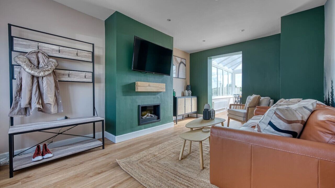 Photo of Livingroom in Chesterfield