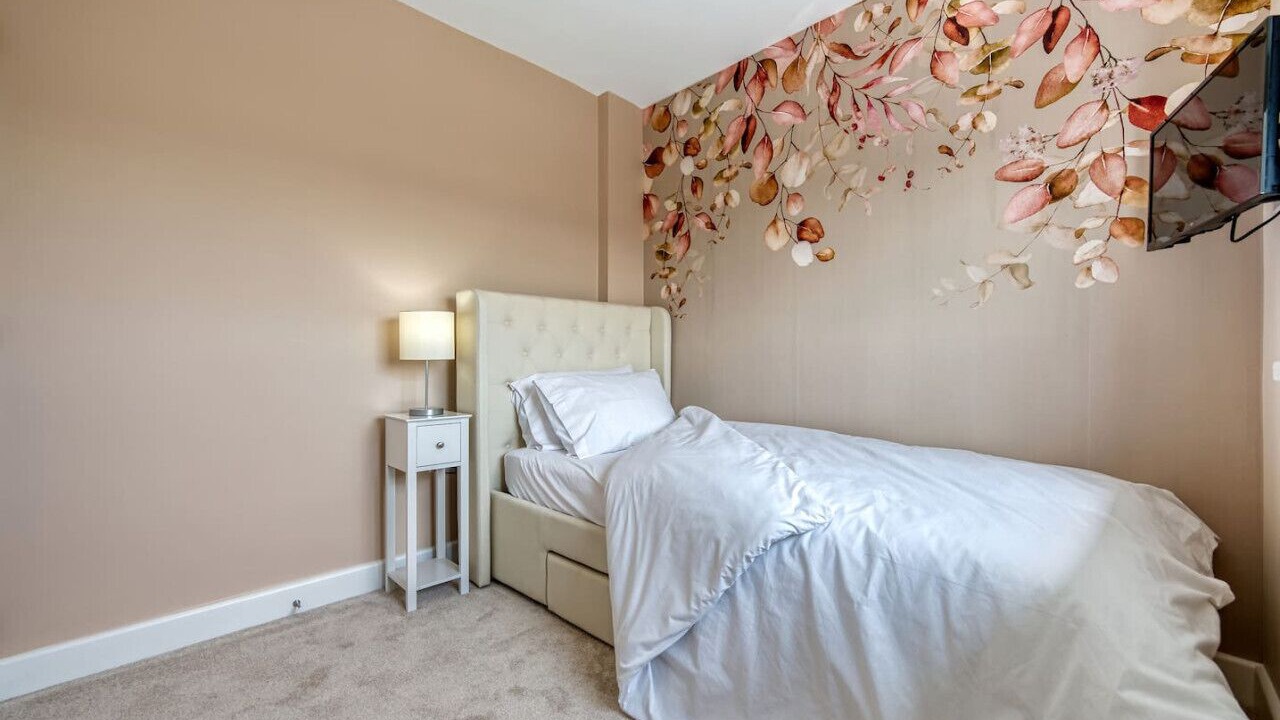 Photo of Others in Chesterfield