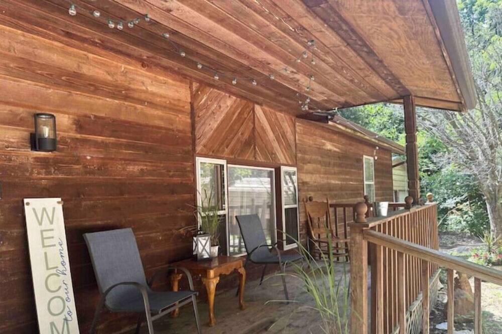 Photo of Outdoor in Seligman