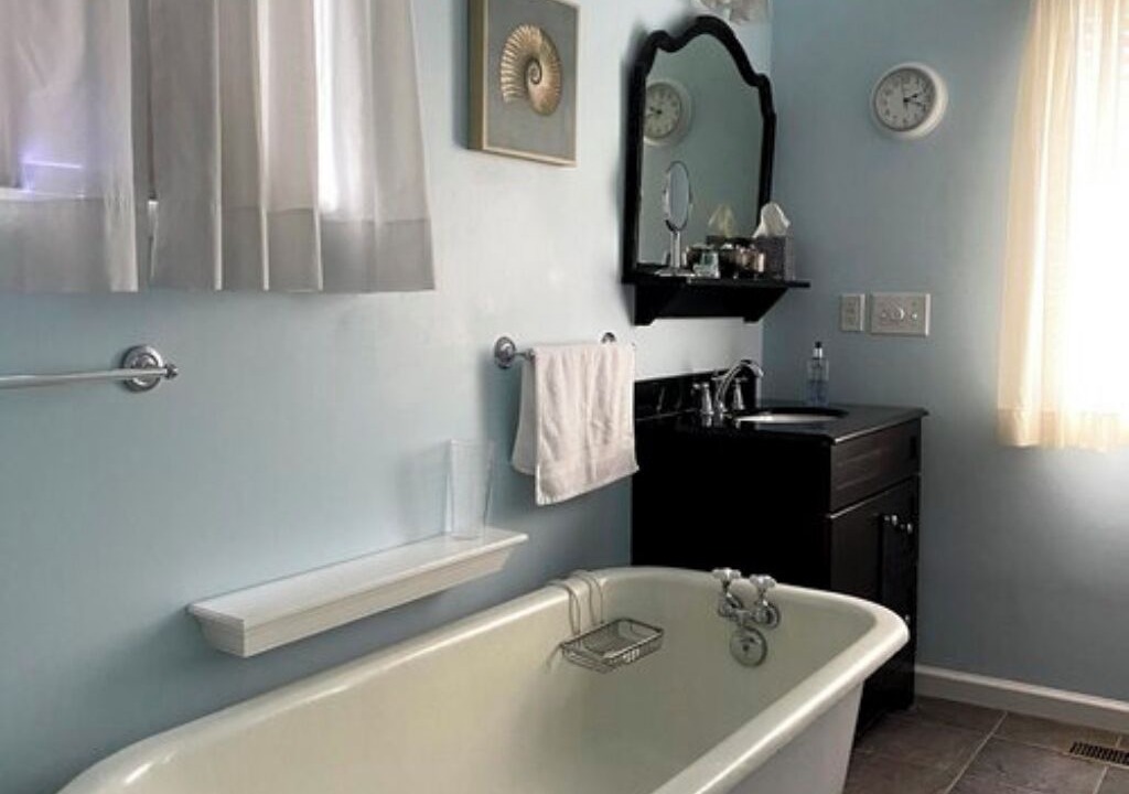 Photo of Bathroom in White Lake