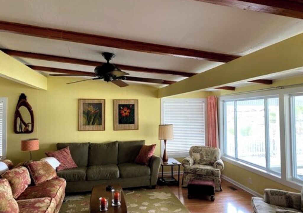 Photo of Livingroom in White Lake