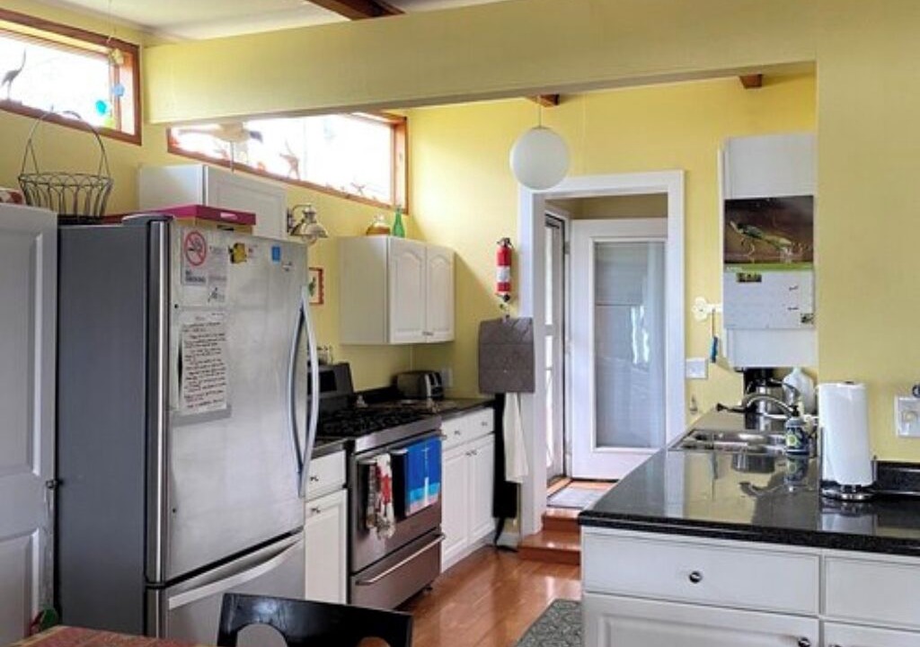 Photo of Kitchen in White Lake