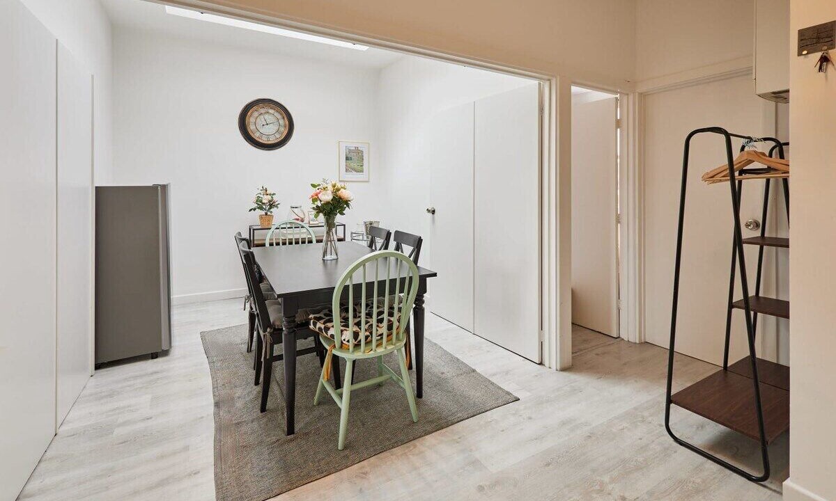 Photo of Others in Twickenham Riverside