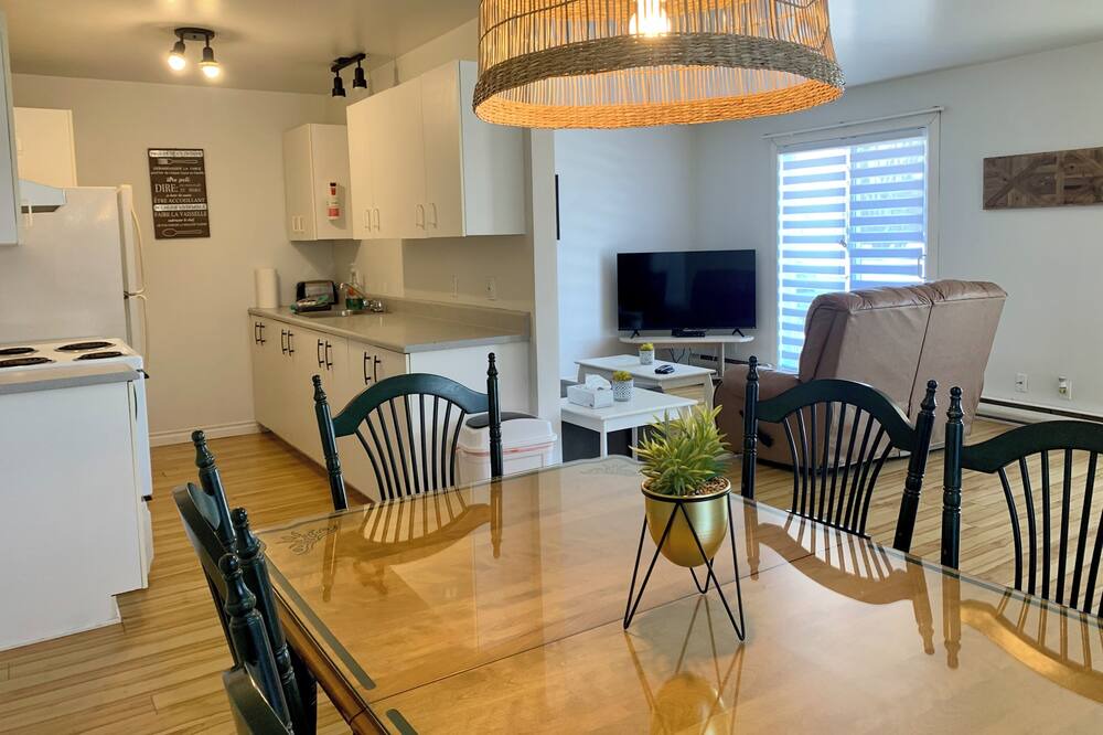 Photo of Livingroom in Saint-Michel-des-Saints