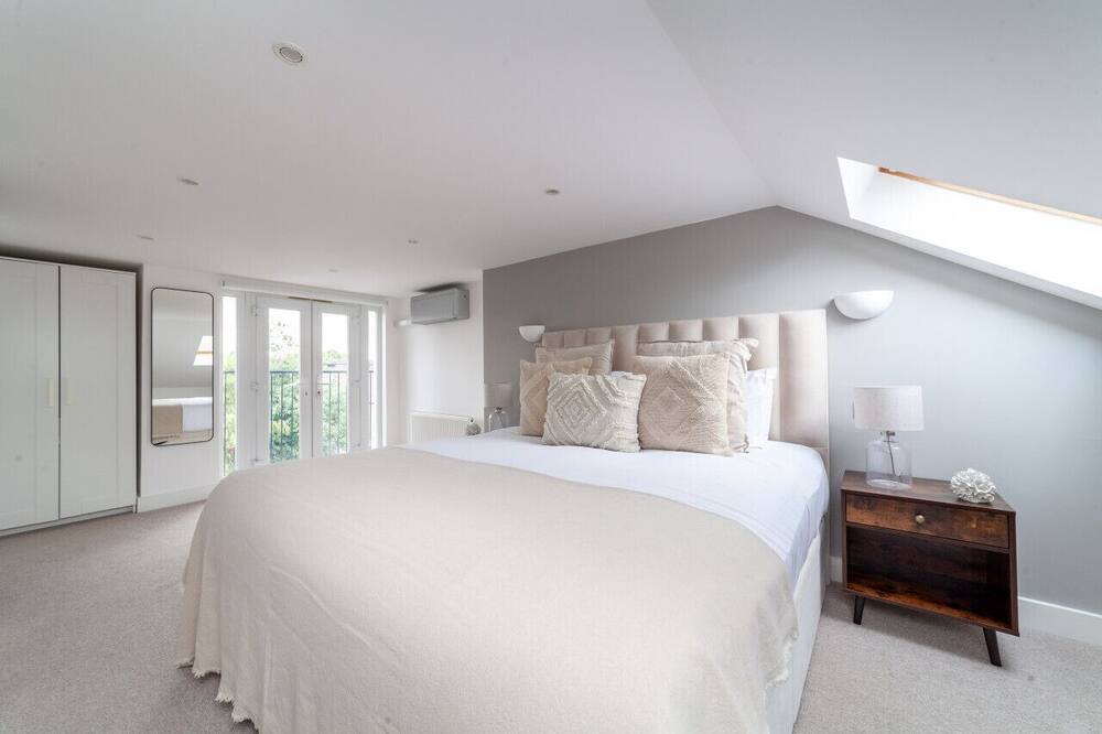 Photo of Others in West Ealing