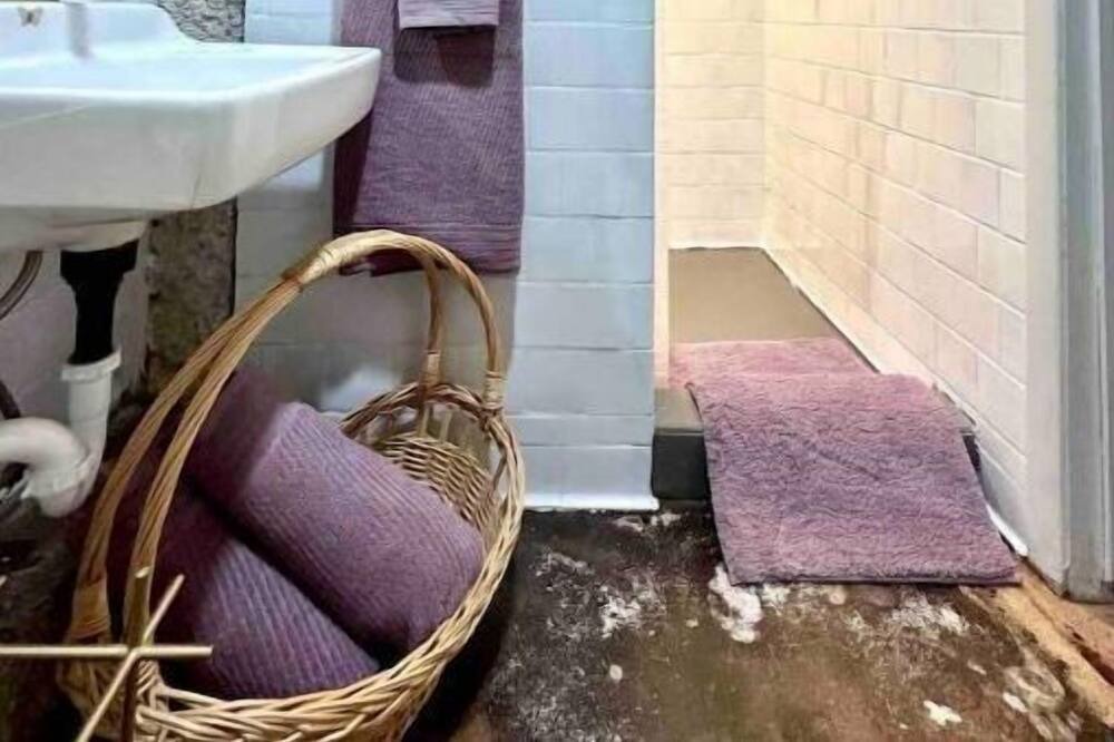 Photo of Bathroom in Ozark