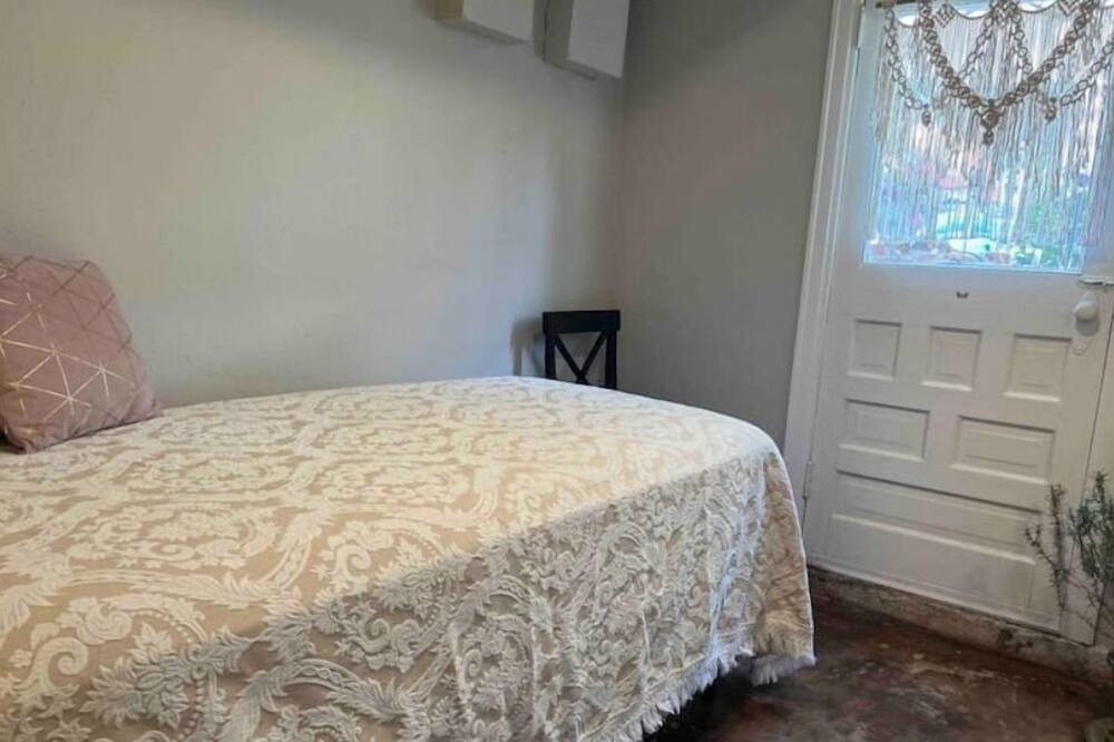 Photo of Bedroom in Ozark