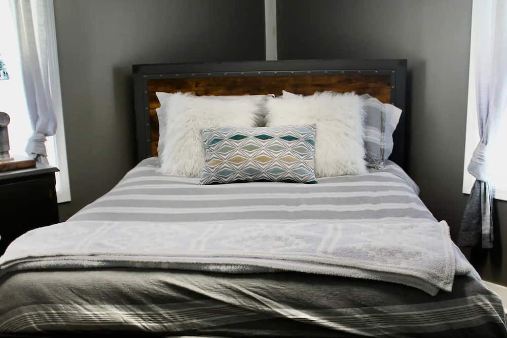 Photo of Bedroom in Wynne