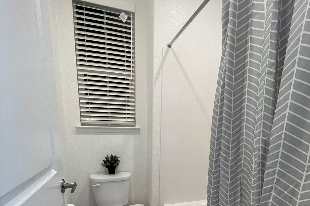Photo of Bathroom in Lathrop
